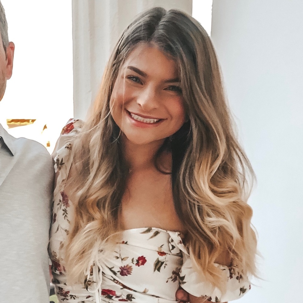 Meet your Posher, Avery